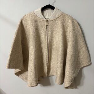 Canada Weather Gear Shawl Poncho with Zipper in Ivory Beige Colour